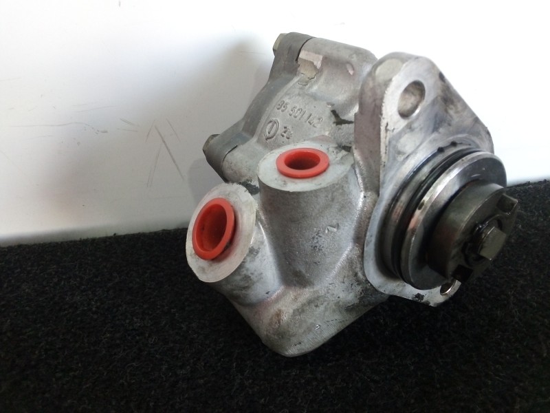 Recambio de bomba direccion para iveco daily caja cerrada (1989 =>) 2.8 diesel referencia OEM IAM 7684955124-85501142  