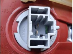 Recambio de piloto trasero derecho interior para mazda 3 berlina (bk) 1.6 16v cat referencia OEM IAM SINREFERENCIA 04-07 - INTER 2