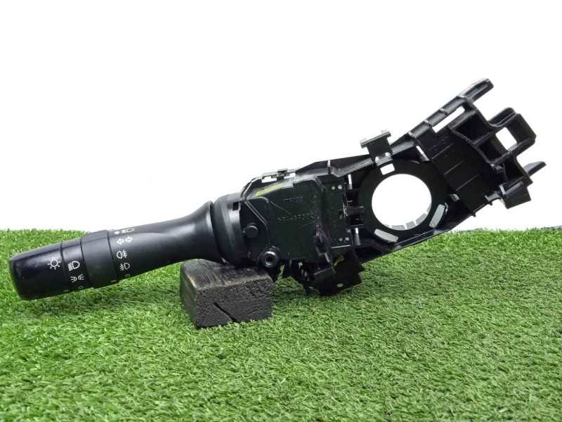 Recambio de mando luces para toyota land cruiser (j15) 3.0 turbodiesel cat referencia OEM IAM 8414060250  