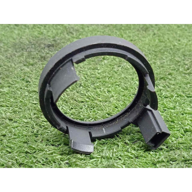 Recambio de antena para iveco daily furgón 2.3 diesel cat referencia OEM IAM 55703083  