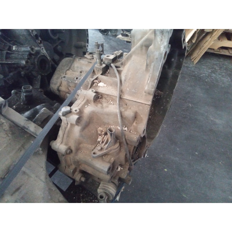 Recambio de caja cambios para mazda 626 berlina (gf) 2.0 turbodiesel cat referencia OEM IAM 8H31A 54900 