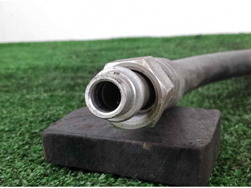 Recambio de tubos aire acondicionado para nissan terrano/terrano.ii (r20) 2.4 cat referencia OEM IAM 924900F511  