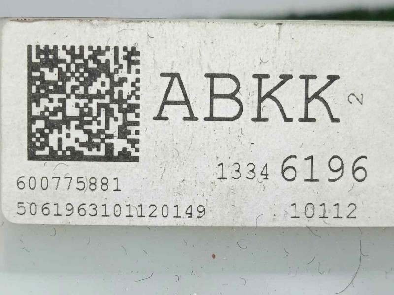 Recambio de cuadro instrumentos para opel meriva b 1.4 16v turbo cat referencia OEM IAM 13346196  