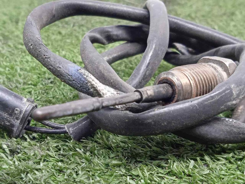 Recambio de sonda lambda para iveco daily furgón 2.3 diesel cat referencia OEM IAM 5801857415 2.CABLES 