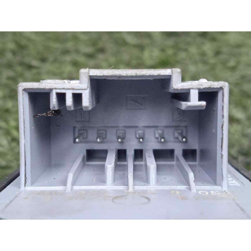 Recambio de mando retrovisor para man tge kasten (uy) 2.0 tdi referencia OEM IAM 3G0959565B  