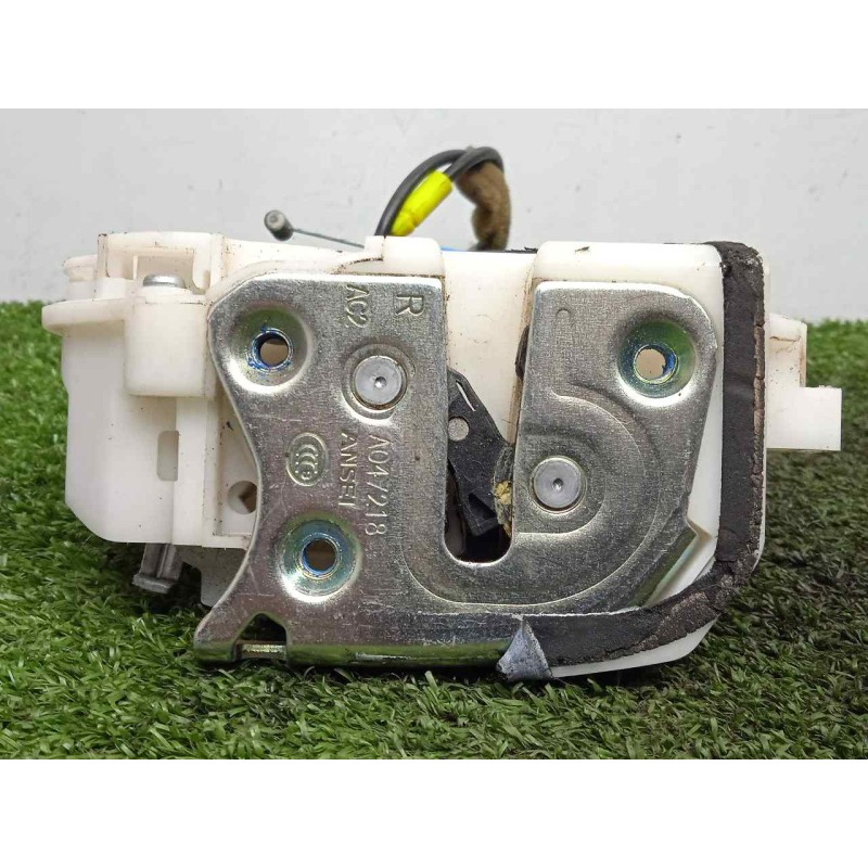 Recambio de cerradura puerta delantera derecha para mitsubishi asx (ga0w) kaiteki 4wd referencia OEM IAM 5715A726 2.PINES 