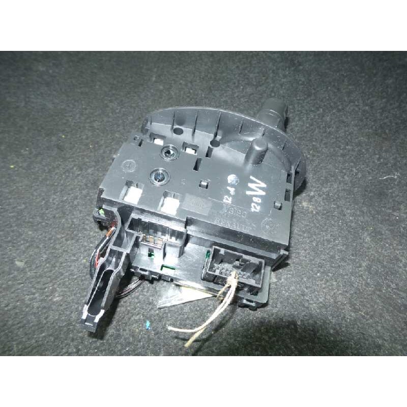 Recambio de mando limpia para renault scenic ii 1.5 dci diesel referencia OEM IAM   FALTA UN BOTON