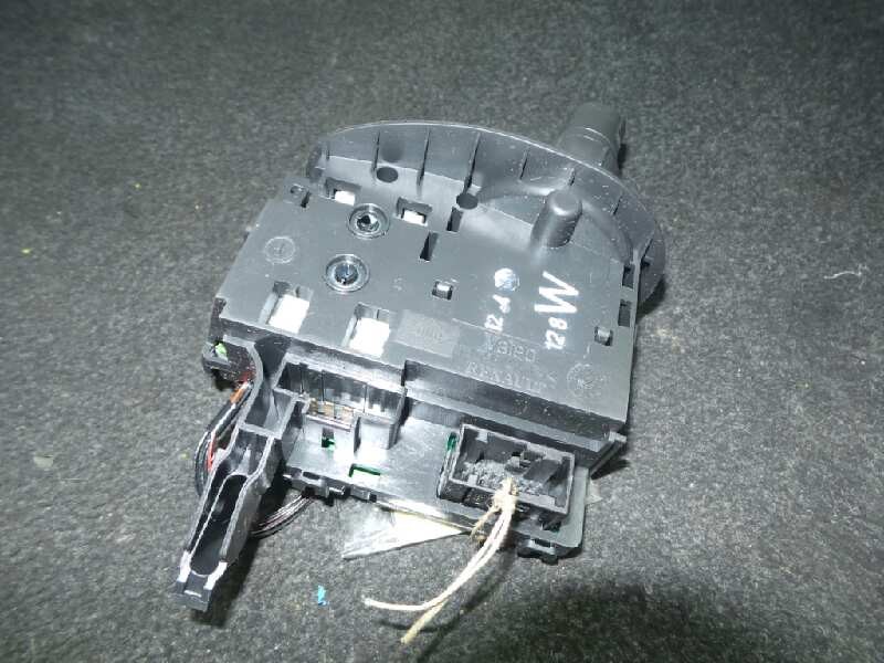Recambio de mando limpia para renault scenic ii 1.5 dci diesel referencia OEM IAM   FALTA UN BOTON