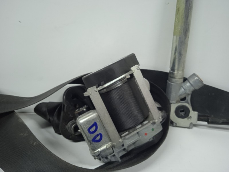 Recambio de cinturon seguridad delantero derecho para renault scenic iii grand dynamique referencia OEM IAM B507744  