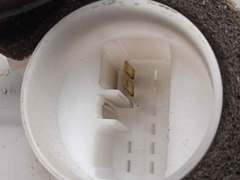 Recambio de cerradura puerta trasera derecha para mitsubishi asx (ga0w) kaiteki 4wd referencia OEM IAM 5745A396 2.PINES 