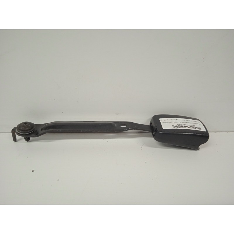 Recambio de enganche cinturon delantero izquierdo para renault scenic iii grand dynamique referencia OEM IAM 62915R  