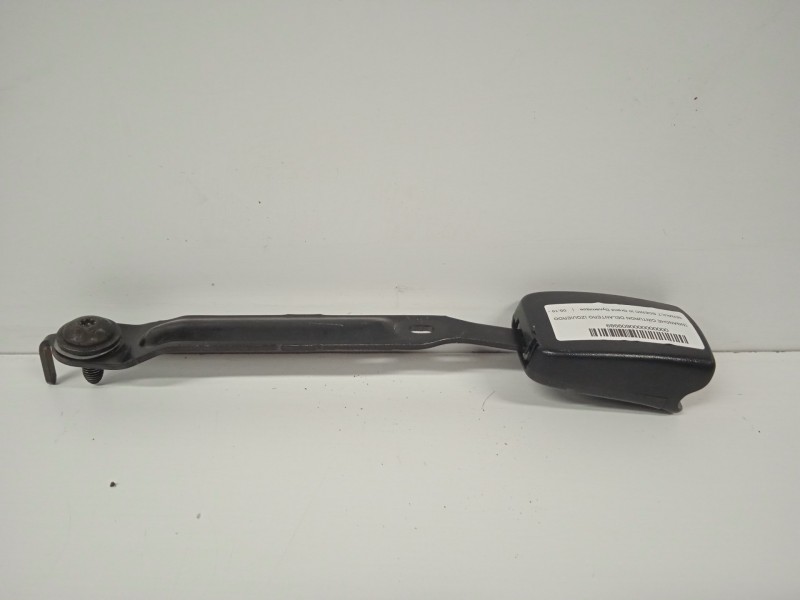 Recambio de enganche cinturon delantero izquierdo para renault scenic iii grand dynamique referencia OEM IAM 62915R  