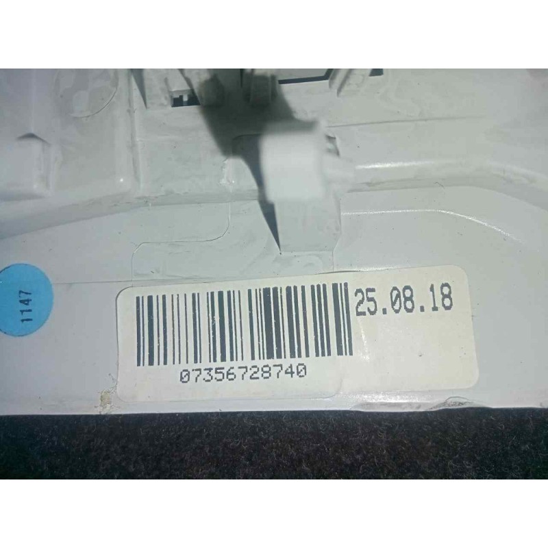 Recambio de luz interior para jeep renegade 1.0 t-gdi cat referencia OEM IAM 07356728740  