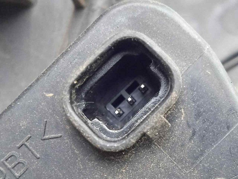 Recambio de faro izquierdo para kia sorento 2.5 crdi referencia OEM IAM SINREFERENCIA 06-09 