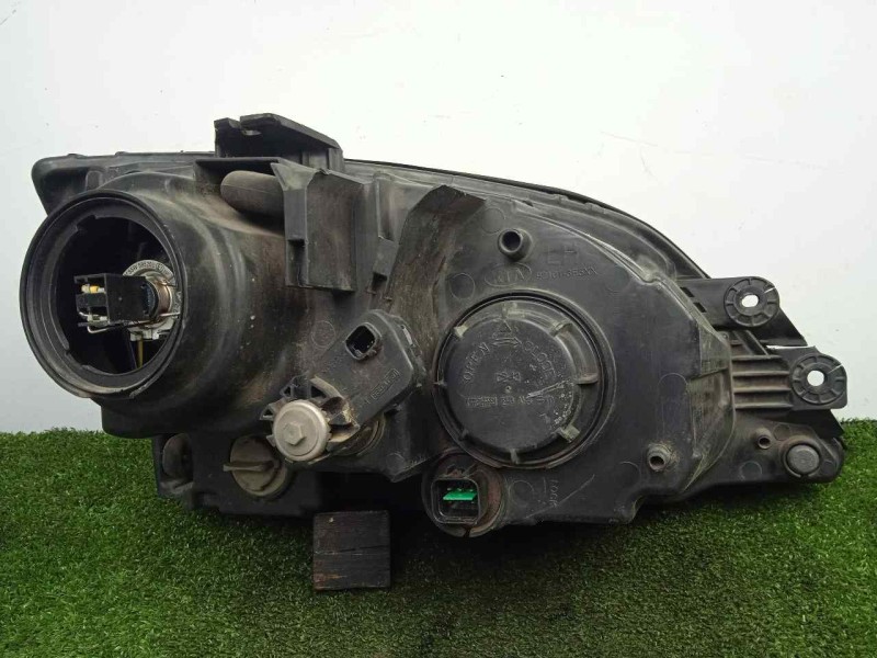 Recambio de faro izquierdo para kia sorento 2.5 crdi referencia OEM IAM SINREFERENCIA 06-09 