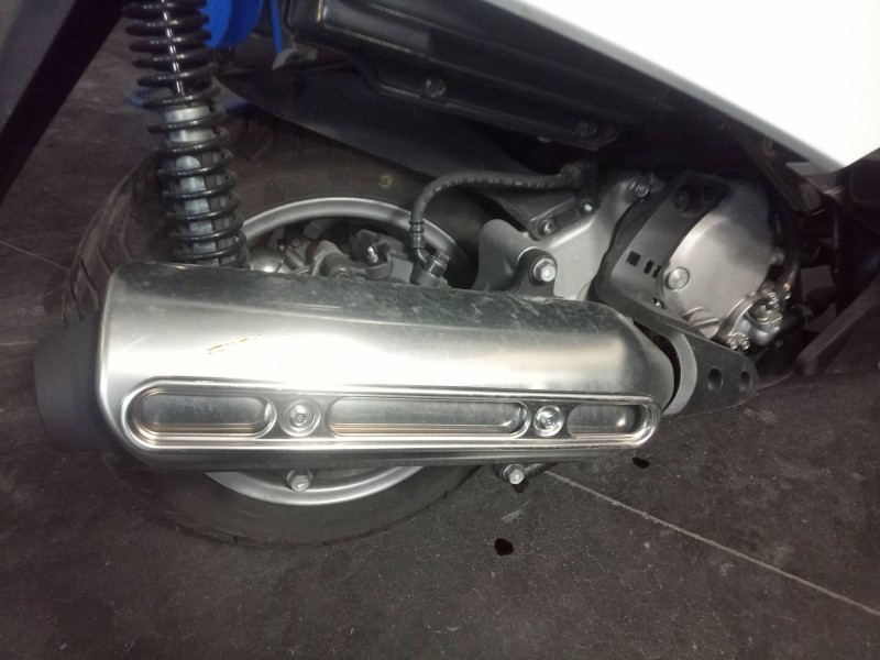 Recambio de tubo escape trasero para honda fes fes 125 s-wing (jf12) referencia OEM IAM   