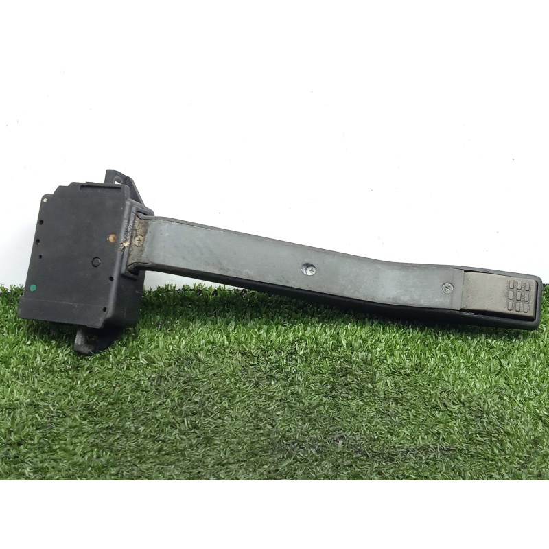 Recambio de mando luces para iveco eurocargo 05.03  5.9 diesel referencia OEM IAM 93191488  