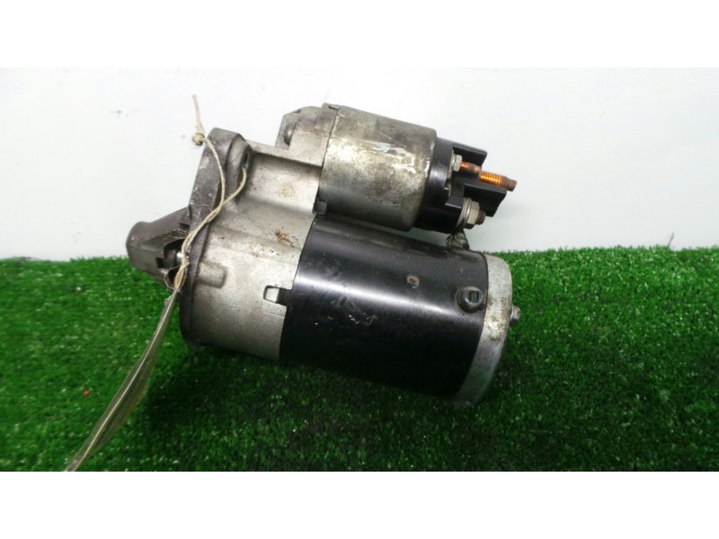 Recambio de motor arranque para dacia logan 1.4 cat referencia OEM IAM M000T45171-8200584664 8.DIENTES 