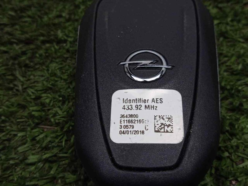 Recambio de conmutador de arranque para opel crossland x 1.2 referencia OEM IAM 3643800 SOLO.LLAVE 