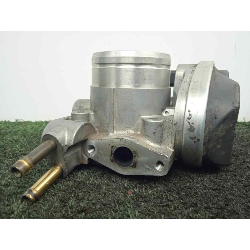 Recambio de caja mariposa para volkswagen passat berlina (3b3) 1.6 referencia OEM IAM 06B133062P-408238223003  