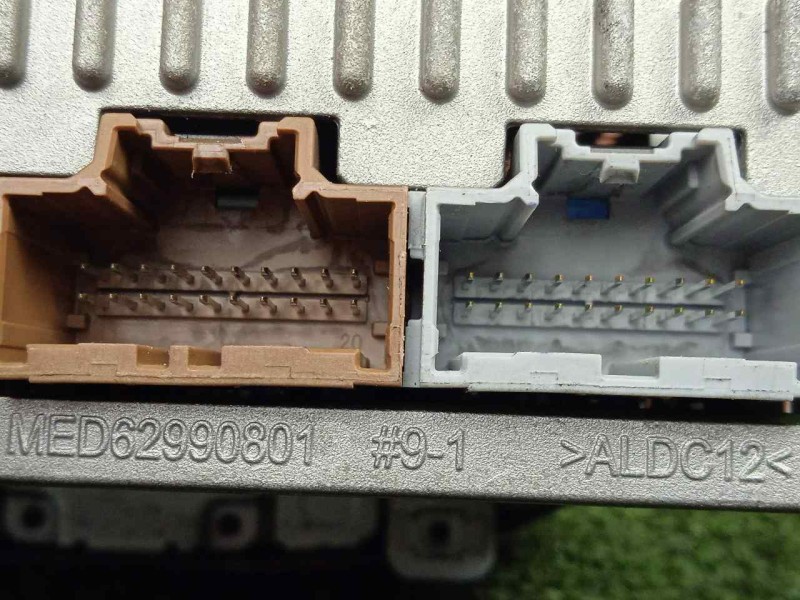 Recambio de sistema audio / radio cd para opel crossland x 1.2 referencia OEM IAM 39152905-9827550880  