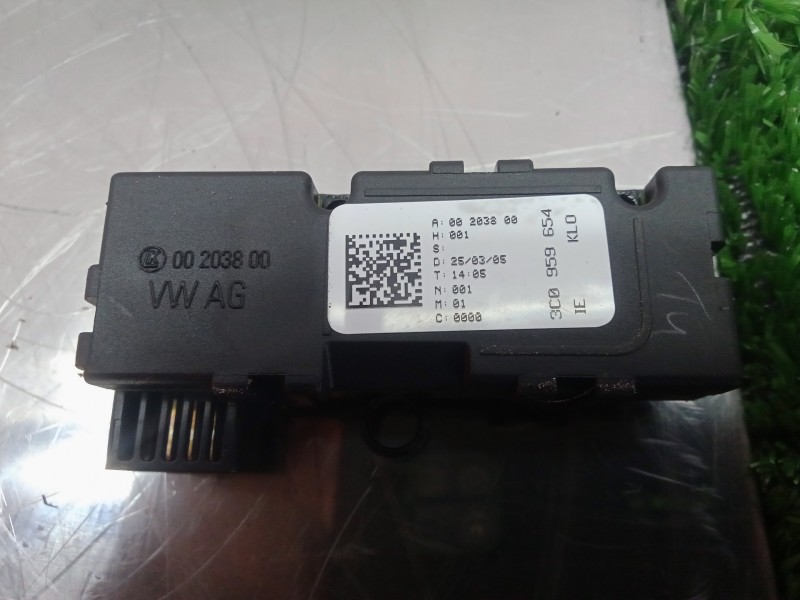 Recambio de modulo electronico para volkswagen passat berlina (3c2) 2.0 tdi referencia OEM IAM 3C0959654  