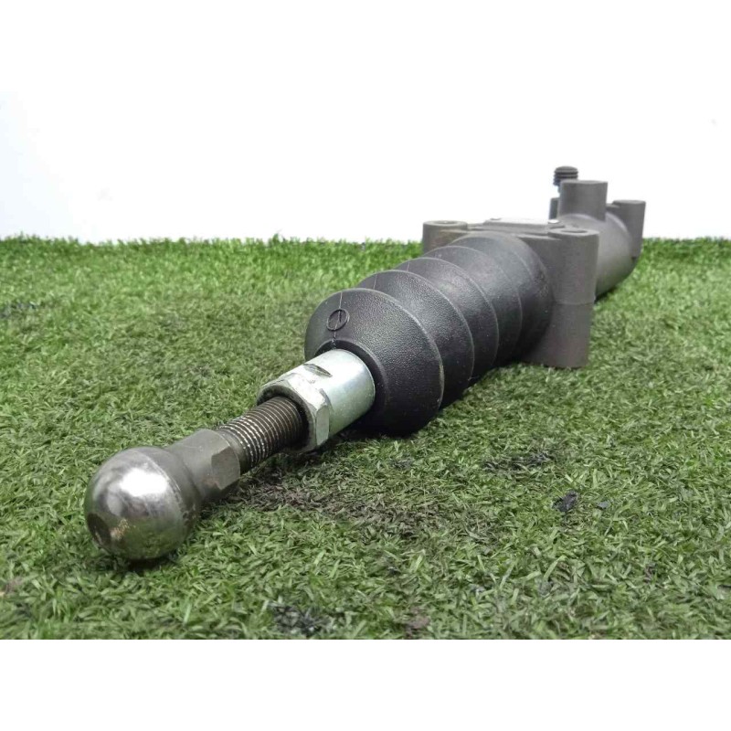 Recambio de bombin embrague para iveco eurocargo 05.03  5.9 diesel referencia OEM IAM 504033670  