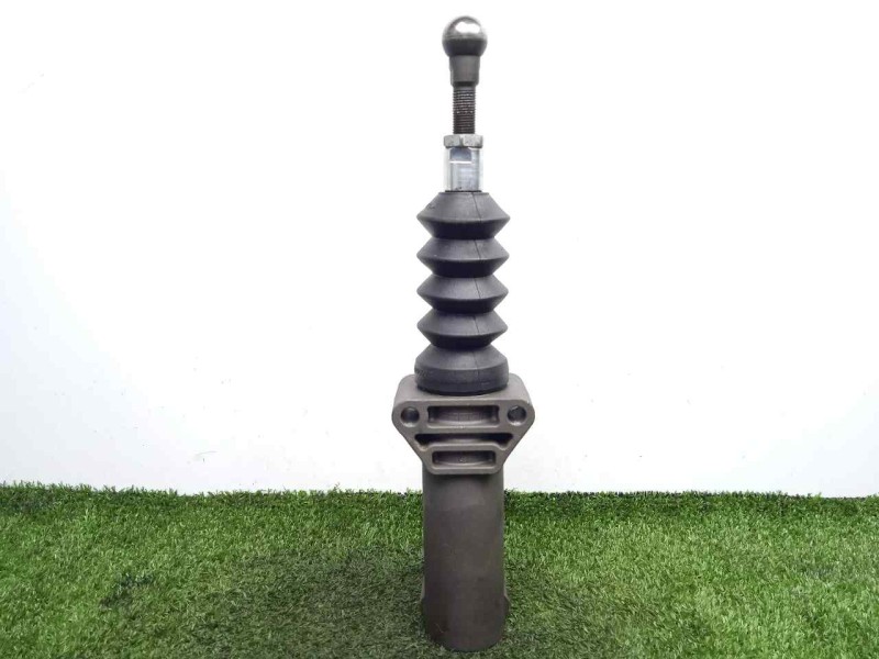 Recambio de bombin embrague para iveco eurocargo 05.03  5.9 diesel referencia OEM IAM 504033670  