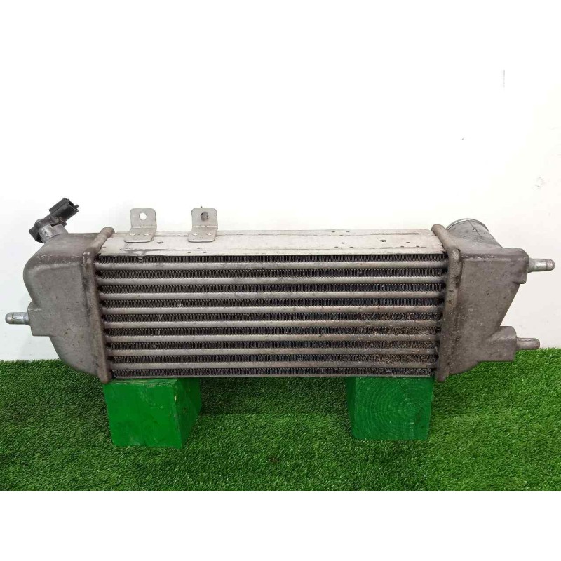 Recambio de intercooler para hyundai i30cw 1.6 crdi cat referencia OEM IAM 282712A610-282702A611 315X129X64 ALUMINIO