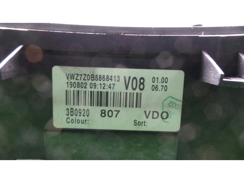 Recambio de cuadro instrumentos para volkswagen passat berlina (3b3) 1.6 referencia OEM IAM 110080197001-3B0920807  