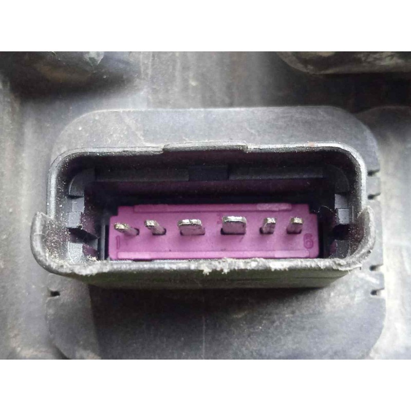 Recambio de faro izquierdo para peugeot 406 berlina (s1/s2) 2.0 hdi referencia OEM IAM  99-03 