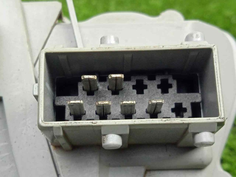 Recambio de cerradura puerta delantera izquierda para citroën berlingo 1.9 diesel referencia OEM IAM SINREFERENCIA 96-08 - ENCHU