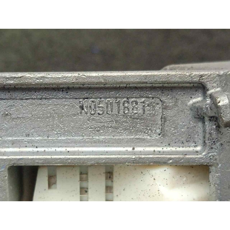 Recambio de conmutador de arranque para opel astra h ber. 1.7 16v cdti referencia OEM IAM N0501881  