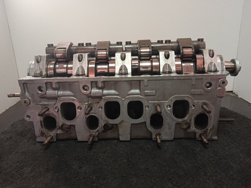 Recambio de culata para volkswagen passat berlina (3b3) 1.9 tdi referencia OEM IAM 038103373R  