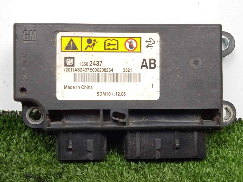 Recambio de centralita airbag para chevrolet cruze 1.6 cat referencia OEM IAM 13582437  