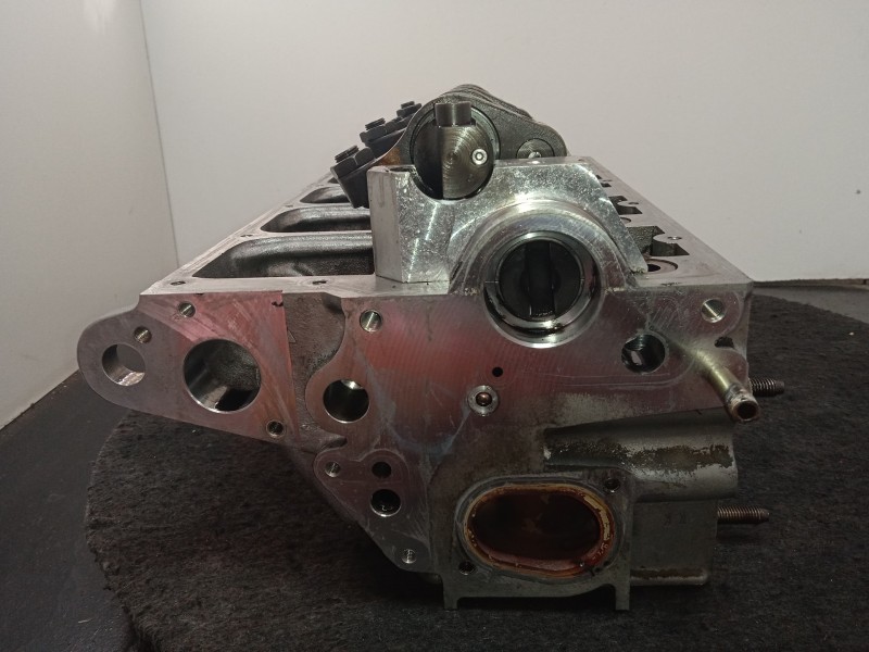 Recambio de culata para volkswagen passat berlina (3b3) 1.9 tdi referencia OEM IAM 038103373R  