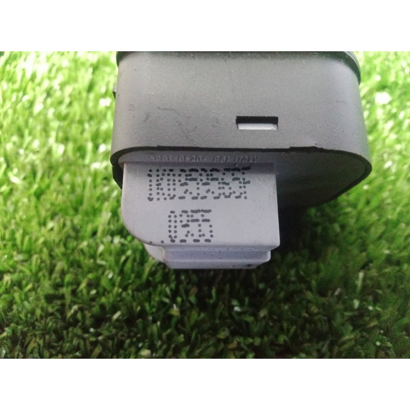 Recambio de mando retrovisor para volkswagen passat berlina (3c2) 2.0 tdi referencia OEM IAM 1K0959565F  
