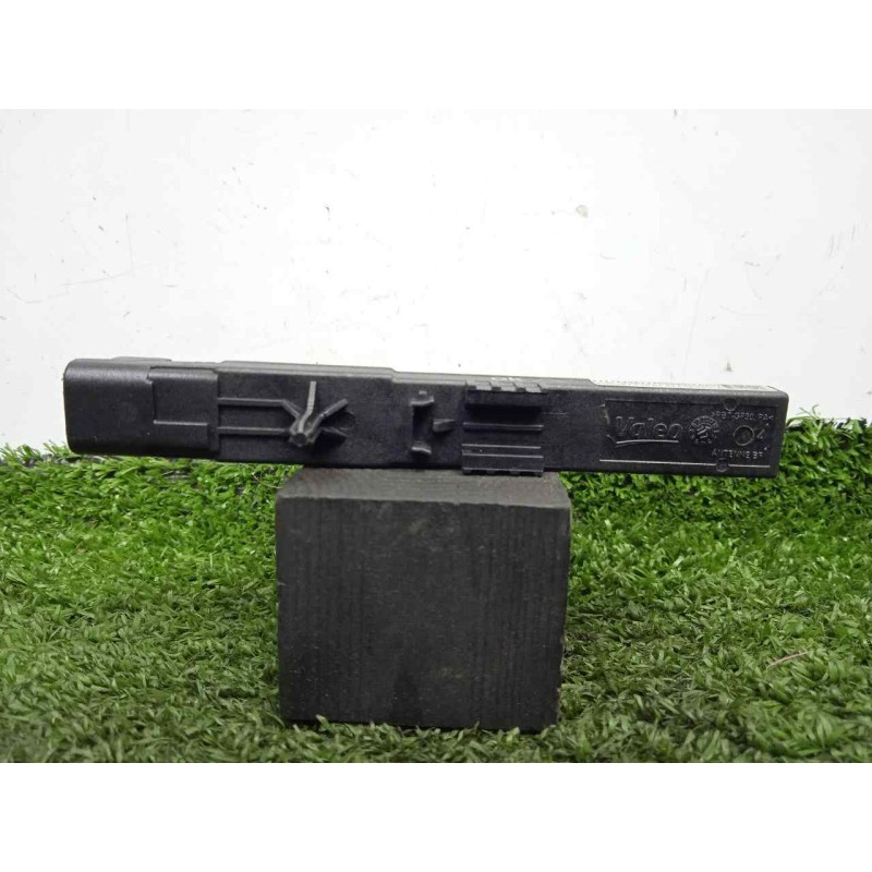 Recambio de antena para opel crossland x 1.2 referencia OEM IAM XD0287039R2-E1136485A 2.PINES 