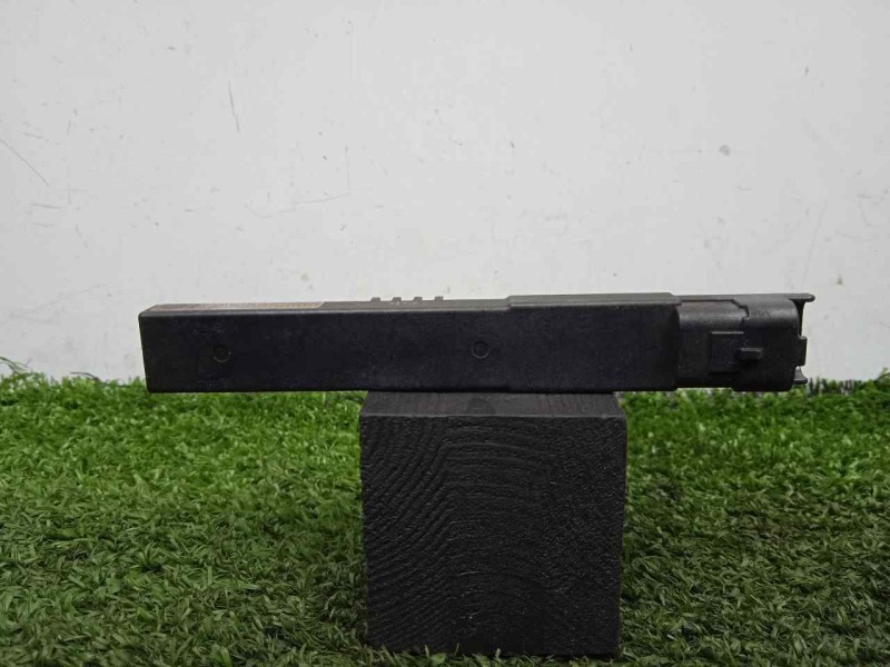 Recambio de antena para opel crossland x 1.2 referencia OEM IAM XD0287039R2-E1136485A 2.PINES 