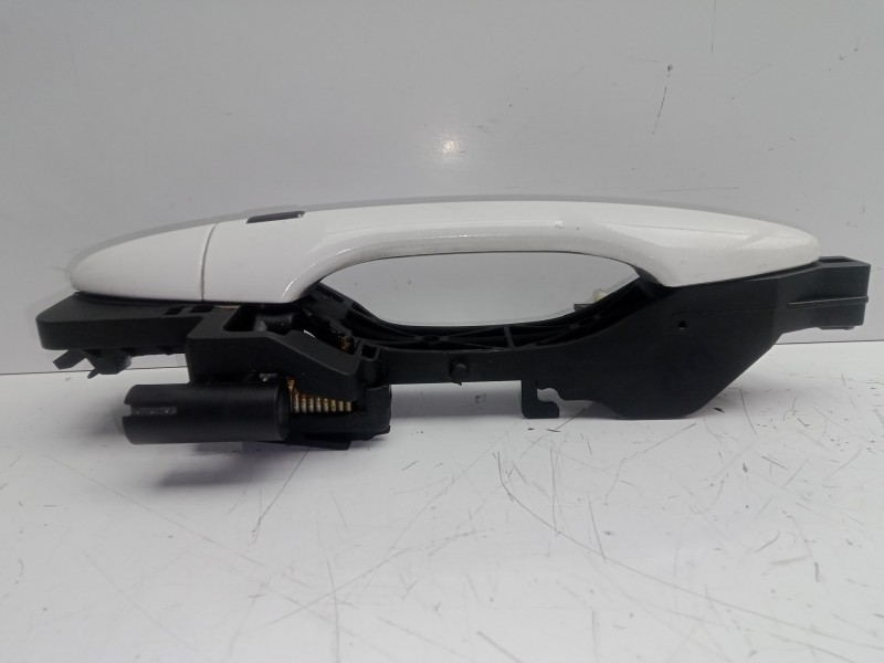 Recambio de maneta exterior delantera derecha para hyundai ix35 1.7 crdi cat referencia OEM IAM   BLANCO