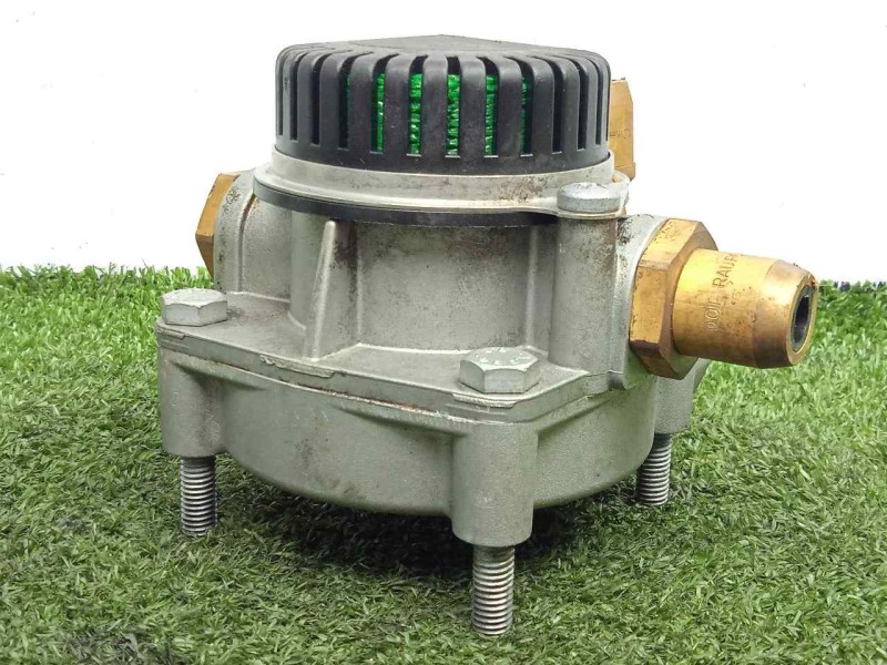 Recambio de valvula aire adicional para iveco eurocargo 05.03  5.9 diesel referencia OEM IAM 41031426-AC574AXY  