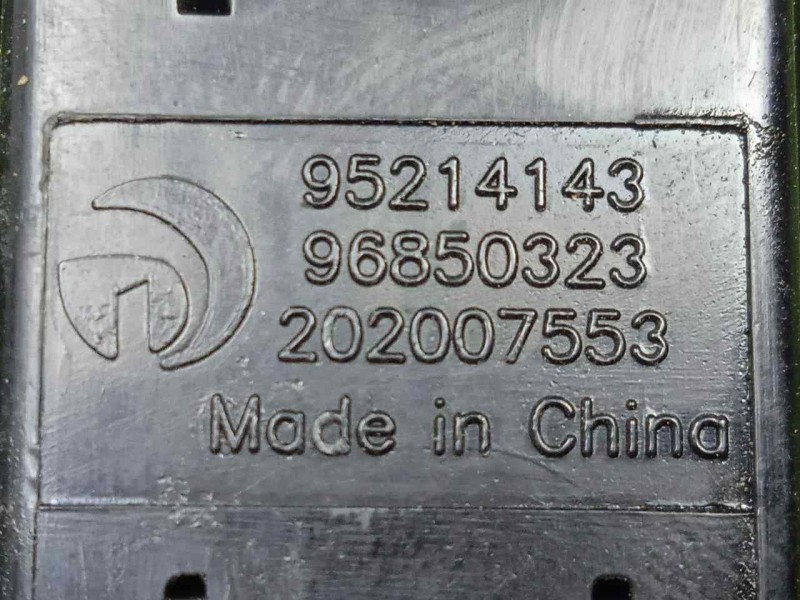 Recambio de warning para chevrolet cruze 1.6 cat referencia OEM IAM 96850323 4.PINES 