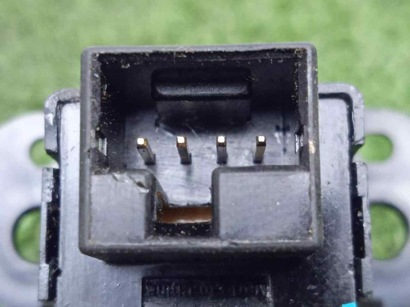 Recambio de warning para chevrolet cruze 1.6 cat referencia OEM IAM 96850323 4.PINES 