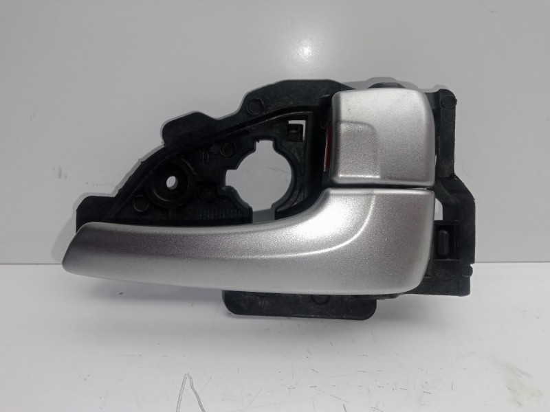Recambio de maneta interior delantera derecha para hyundai ix35 1.7 crdi cat referencia OEM IAM   