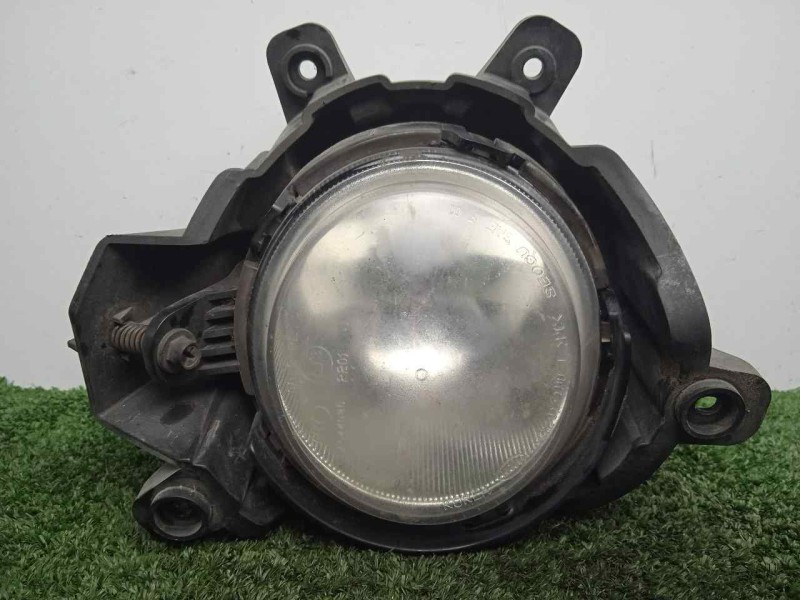 Recambio de faro antiniebla izquierdo para kia carens (un) 2.0 crdi referencia OEM IAM   