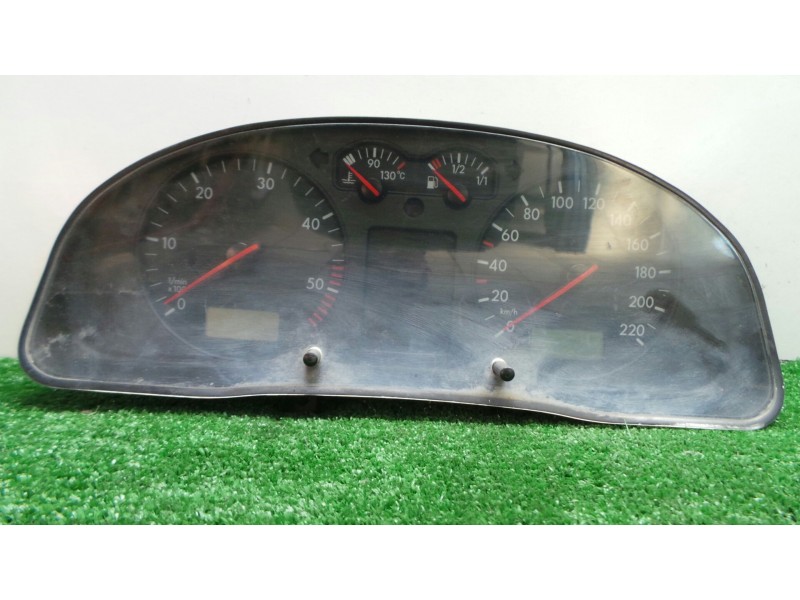 Recambio de cuadro instrumentos para volkswagen passat berlina (3b2) 1.9 tdi referencia OEM IAM 3B1919880C-110008920024 VDO 