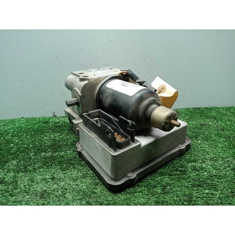 Recambio de abs para opel vectra b berlina referencia OEM IAM 13039901S108022001C13040101  