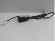 Recambio de enganche cinturon delantero izquierdo para hyundai ix35 1.7 crdi cat referencia OEM IAM    2