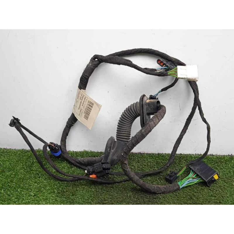 Recambio de instalacion electrica para iveco daily furgón 2.3 diesel cat referencia OEM IAM 5801767979  