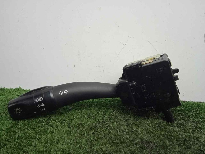 Recambio de mando luces para kia carens (un) 2.0 crdi referencia OEM IAM 202004727 06-13 